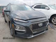 ✅ 2018 Hyundai Kona Limited • VIN: KM8K3CA58JU067284 • Лот: 43470619. Опубликован ранее на IAAI с пробегом 25 407 миль. Бесплатный доступ к архиву аукционных продаж из США и подробный отчёт об истории автомобиля на DreamBid. Изображение 1.