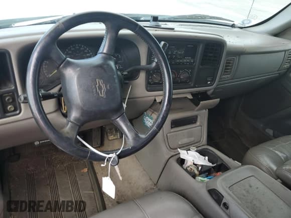 ✅ 1999 Chevrolet Silverado 1500 LS • VIN: 2GCEC19T0X1130679 • Лот: 61845284. Опубликован ранее на Copart с пробегом 244 188 миль. Бесплатный доступ к архиву аукционных продаж из США и подробный отчёт об истории автомобиля на DreamBid. Изображение 8.