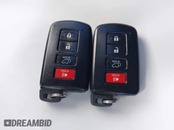 ✅ 2018 Toyota RAV4 XLE • VIN: JTMRFREV9JD226773 • Lot: 43313299. Listed on IAAI with 107,624 mi. Free auction sales archive from the USA and detailed vehicle history report at DreamBid. Image 11.