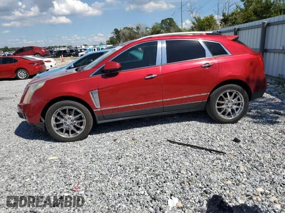 ✅ 2016 Cadillac SRX Premium Collection • VIN: 3GYFNDE33GS505999 • Lot: 83833355. Listed on Copart with 151,483 mi. Free auction sales archive from the USA and detailed vehicle history report at DreamBid. Image 1.