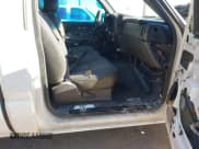 ✅ 2004 Chevrolet Silverado 2500HD LS • VIN: 1GCHK24144E137012 • Lot: 43798317. Listed on IAAI with Not provided. Free auction sales archive from the USA and detailed vehicle history report at DreamBid. Image 5.