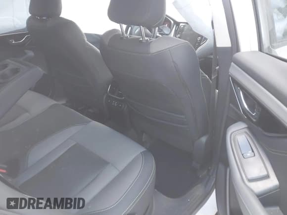 ✅ 2025 Subaru Outback Onyx XT • VIN: 4S4BTGLDXS3110638 • Lot: 41417314. Listed on IAAI with Not provided. Free auction sales archive from the USA and detailed vehicle history report at DreamBid. Image 8.