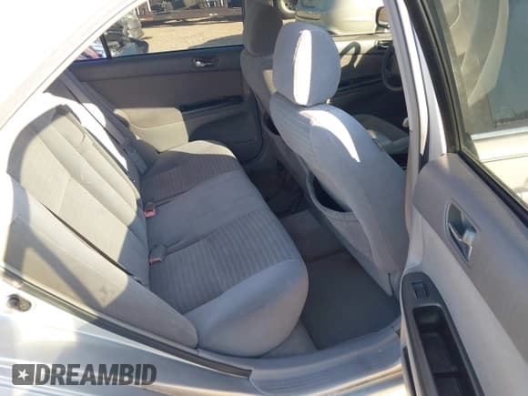 ✅ 2006 Toyota Camry XLE • VIN: 4T1BE30K26U157667 • Лот: 43495593. Опубликован ранее на IAAI с пробегом 174 520 миль. Бесплатный доступ к архиву аукционных продаж из США и подробный отчёт об истории автомобиля на DreamBid. Изображение 8.