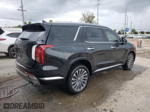 2024 Hyundai Palisade Calligraphy с VIN KM8R74GE2RU725242, выставлен на аукционе Copart как лот 68311864 с пробегом 21 506 миль миль и На запчасти • Non repairable. История ставок и продаж доступна на DreamBid. Изображение 3.
