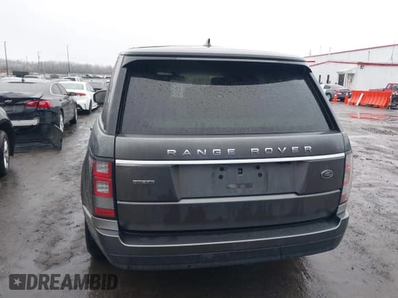 ✅ 2016 Land Rover Range Rover HSE • VIN: SALGS2KF8GA253070 • Лот: 41520354. Опубликован ранее на IAAI с пробегом 61 033 миль. Бесплатный доступ к архиву аукционных продаж из США и подробный отчёт об истории автомобиля на DreamBid. Изображение 16.