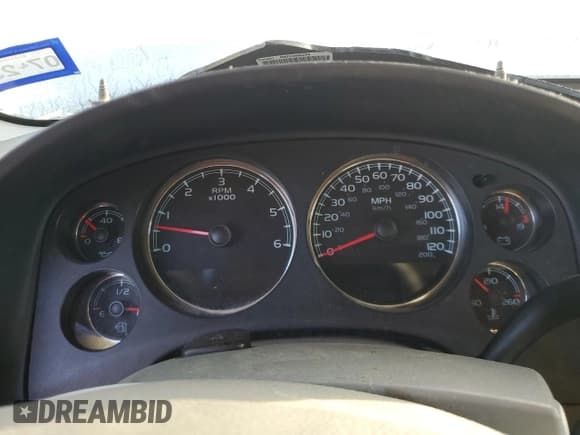 ✅ 2007 Chevrolet Suburban LT • VIN: 1GNFC16087R251568 • Lot: 62377833. Wystawiony na Copart z przebiegiem Nie podano. Bezpłatny archiwum sprzedaży aukcyjnych z USA i szczegółowy raport historii pojazdu na DreamBid. Zdjęcie 9.