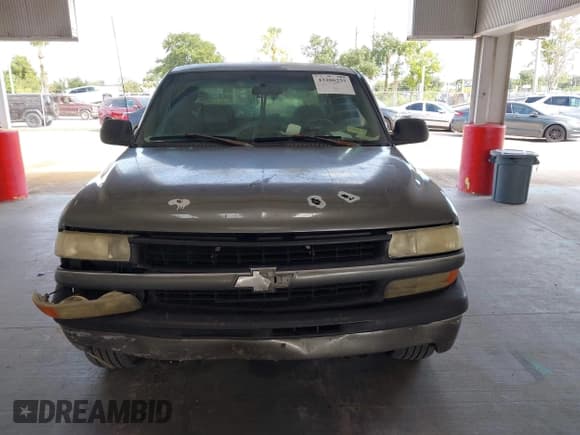 ✅ 2001 Chevrolet Silverado 1500 LS • VIN: 2GCEC19V611245280 • Lot: 43206257. Listed on IAAI with 319,224 mi. Free auction sales archive from the USA and detailed vehicle history report at DreamBid. Image 12.