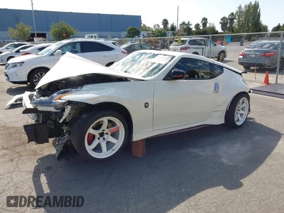 ✅ 2016 Nissan 370Z • VIN: JN1AZ4EH6GM935321 • Лот: 43150745. Опубликован ранее на IAAI с пробегом Не указан. Бесплатный доступ к архиву аукционных продаж из США и подробный отчёт об истории автомобиля на DreamBid. Изображение 2.