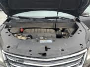 ✅ 2015 Chevrolet Traverse LT • VIN: 1GNKRHKD1FJ179866 • Lot: 84394625. Wystawiony na Copart z przebiegiem 225 867 mil. Bezpłatny archiwum sprzedaży aukcyjnych z USA i szczegółowy raport historii pojazdu na DreamBid. Zdjęcie 12.