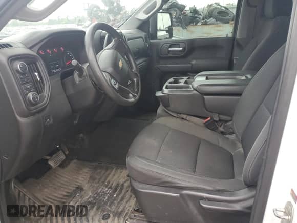 2021 Chevrolet Silverado 2500HD Custom с VIN 1GC4YME77MF222240, выставлен на аукционе Copart как лот 66872265 с пробегом 210 784 миль миль и Списание • Salvage title. История ставок и продаж доступна на DreamBid. Изображение 7.