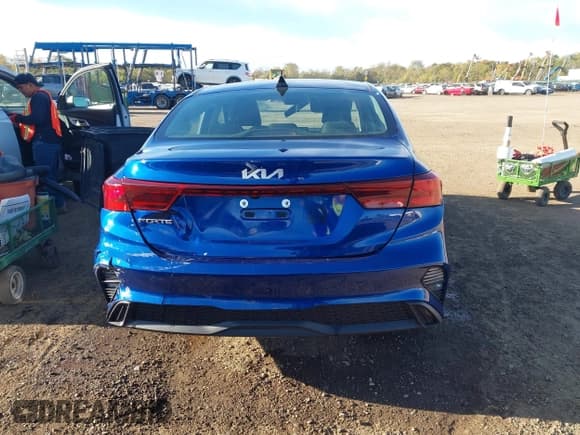 ✅ 2022 Kia Forte LXS • VIN: 3KPF24AD2NE453449 • Лот: 43517125. Опубликован ранее на IAAI с пробегом 60 402 миль. Бесплатный доступ к архиву аукционных продаж из США и подробный отчёт об истории автомобиля на DreamBid. Изображение 16.