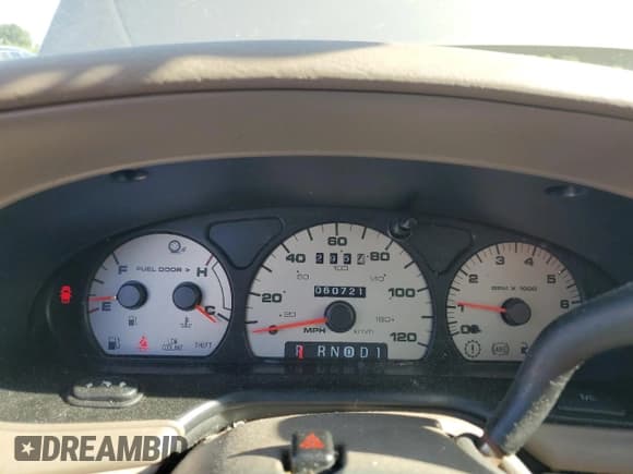 ✅ 2003 Ford Taurus • VIN: 1FAHP59U13A154951 • Лот: 70308045. Опубликован ранее на Copart с пробегом 60 721 миль. Бесплатный доступ к архиву аукционных продаж из США и подробный отчёт об истории автомобиля на DreamBid. Изображение 9.