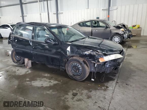 ✅ 2000 Nissan Altima XE • VIN: 1N4DL01D4YC246799 • Lot: 70599524. Wystawiony na Copart z przebiegiem 122 770 mil. Bezpłatny archiwum sprzedaży aukcyjnych z USA i szczegółowy raport historii pojazdu na DreamBid. Zdjęcie 4.