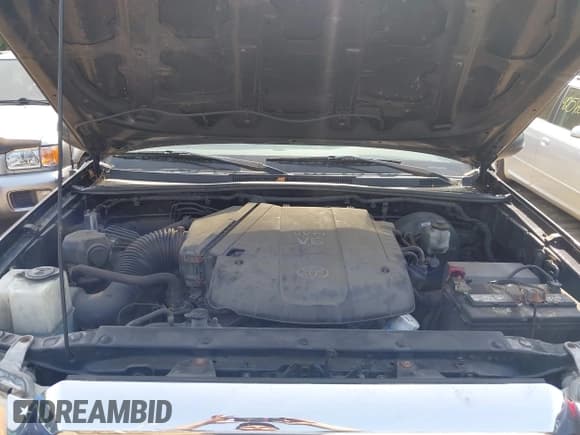 ✅ 2013 Toyota Tacoma • VIN: 3TMMU4FNXDM057020 • Lot: 42560987. Listed on IAAI with 177,333 mi. Free auction sales archive from the USA and detailed vehicle history report at DreamBid. Image 10.