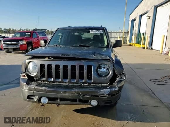✅ 2015 Jeep Patriot Sport • VIN: 1C4NJPBA4FD171093 • Lot: 90089505. Listed on Copart with 142,524 mi. Free auction sales archive from the USA and detailed vehicle history report at DreamBid. Image 13.