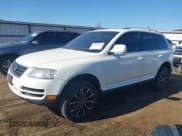 ✅ 2007 Volkswagen Touareg V6 • VIN: WVGZE77LX7D056124 • Lot: 43416962. Wystawiony na IAAI z przebiegiem 150 059 mil. Bezpłatny archiwum sprzedaży aukcyjnych z USA i szczegółowy raport historii pojazdu na DreamBid. Zdjęcie 2.