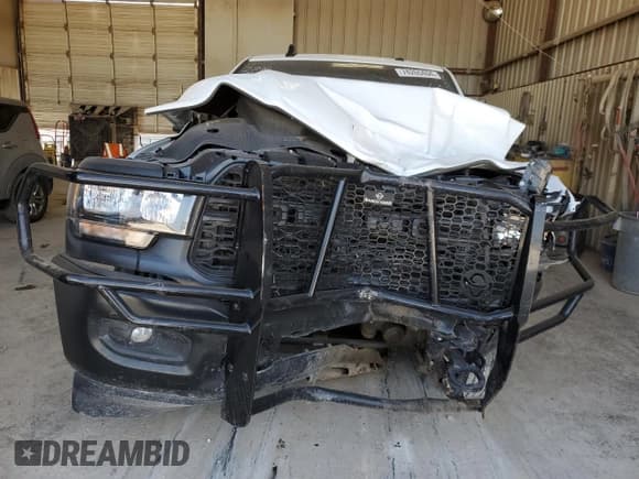 ✅ 2023 Ram 2500 Tradesman • VIN: 3C6UR5HJ6PG652894 • Lot: 74260494. Wystawiony na Copart z przebiegiem 6 585 mil. Bezpłatny archiwum sprzedaży aukcyjnych z USA i szczegółowy raport historii pojazdu na DreamBid. Zdjęcie 5.