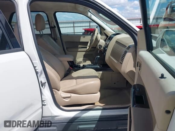 ✅ 2011 Ford Escape Limited • VIN: 1FMCU0EG4BKA38230 • Лот: 42274723. Опубликован ранее на IAAI с пробегом 181 000 миль. Бесплатный доступ к архиву аукционных продаж из США и подробный отчёт об истории автомобиля на DreamBid. Изображение 5.