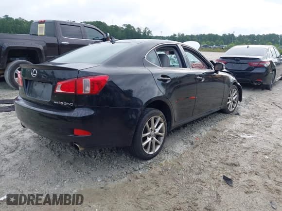 ✅ 2012 Lexus IS 250 • VIN: JTHCF5C25C5053580 • Lot: 42982704. Listed on IAAI with Not provided. Free auction sales archive from the USA and detailed vehicle history report at DreamBid. Image 4.
