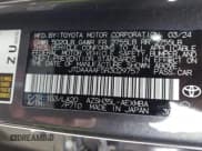 ✅ 2024 Toyota Crown XLE • VIN: JTDAAAAF5R3029757 • Lot: 41773356. Wystawiony na IAAI z przebiegiem 13 510 mil. Bezpłatny archiwum sprzedaży aukcyjnych z USA i szczegółowy raport historii pojazdu na DreamBid. Zdjęcie 9.