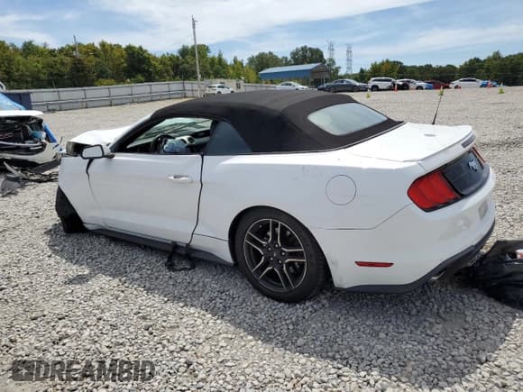 ✅ 2021 Ford Mustang EcoBoost • VIN: 1FATP8UH5M5113402 • Lot: 70662195. Listed on Copart with 105,301 mi. Free auction sales archive from the USA and detailed vehicle history report at DreamBid. Image 2.