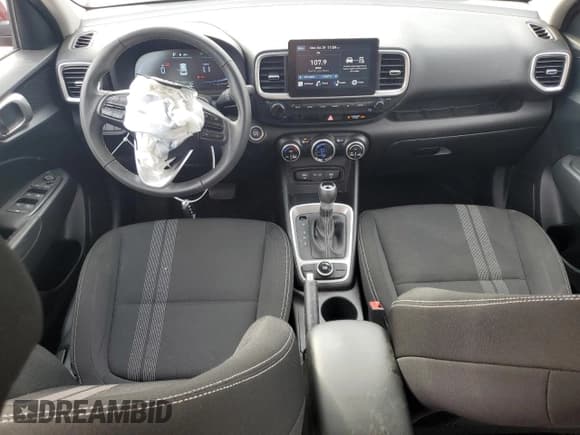 ✅ 2024 Hyundai Venue SEL • VIN: KMHRC8A31RU315915 • Lot: 77628814. Listed on Copart with 19,690 mi. Free auction sales archive from the USA and detailed vehicle history report at DreamBid. Image 8.