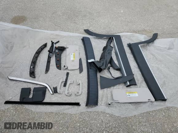 ✅ 2022 Hyundai Palisade SEL • VIN: KM8R44HE2NU410569 • Лот: 82801684. Опубликован ранее на Copart с пробегом 33 279 миль. Бесплатный доступ к архиву аукционных продаж из США и подробный отчёт об истории автомобиля на DreamBid. Изображение 13.