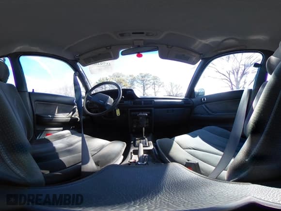 ✅ 1988 Toyota Camry • VIN: JT2SV22W0J0130166 • Lot: 41794067. Wystawiony na IAAI z przebiegiem 233 282 mil. Bezpłatny archiwum sprzedaży aukcyjnych z USA i szczegółowy raport historii pojazdu na DreamBid. Zdjęcie 18.