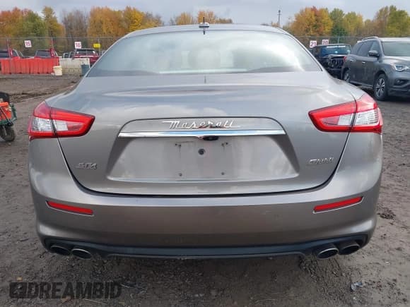 ✅ 2018 Maserati Ghibli S Q4 • VIN: ZAM57YTA8J1281315 • Lot: 43532171. Listed on IAAI with Not provided. Free auction sales archive from the USA and detailed vehicle history report at DreamBid. Image 16.