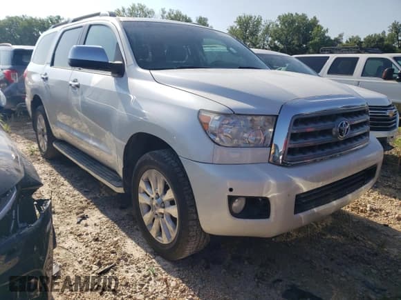 ✅ 2012 Toyota Sequoia Platinum • VIN: 5TDDW5G17CS063299 • Lot: 64414655. Listed on Copart with 272,818 mi. Free auction sales archive from the USA and detailed vehicle history report at DreamBid. Image 4.