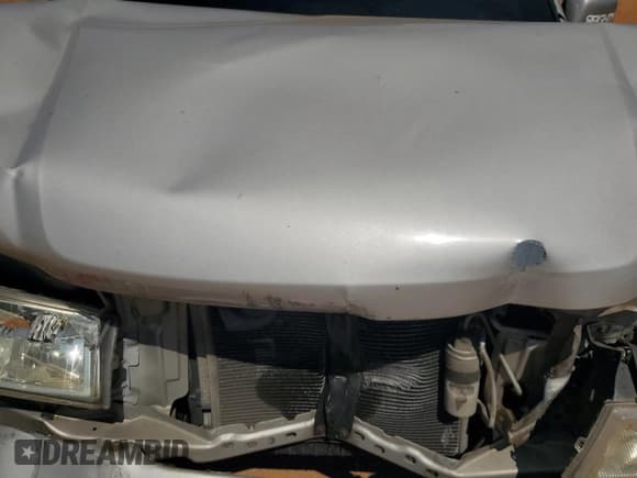 ✅ 2005 Chevrolet Colorado 1SC LS Z85 • VIN: 1GCCS136258125426 • Лот: 71869065. Опубликован ранее на Copart с пробегом 291 075 миль. Бесплатный доступ к архиву аукционных продаж из США и подробный отчёт об истории автомобиля на DreamBid. Изображение 11.