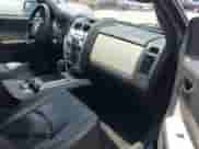 2010 Mercury Mariner Premier с VIN 4M2CN9H73AKJ15860, выставлен на аукционе IAAI как лот 42505186 с пробегом 209 315 миль миль и . История ставок и продаж доступна на DreamBid. Изображение 5.