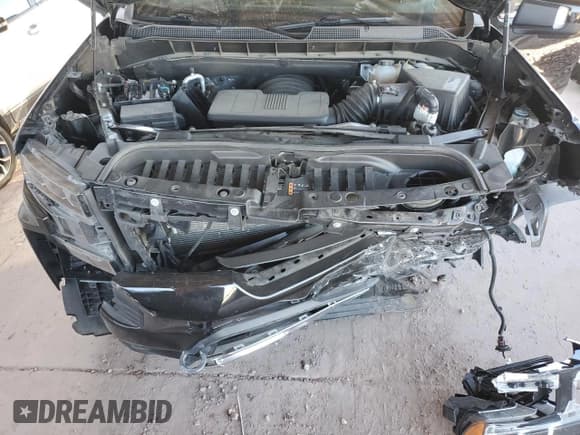 ✅ 2021 Chevrolet Silverado 1500 High Country • VIN: 1GCUYHEL2MZ404642 • Lot: 47047605. Wystawiony na Copart z przebiegiem 42 691 mil. Bezpłatny archiwum sprzedaży aukcyjnych z USA i szczegółowy raport historii pojazdu na DreamBid. Zdjęcie 13.