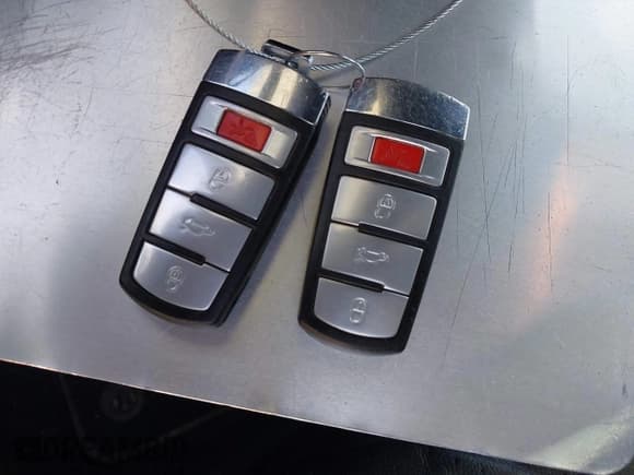 ✅ 2007 Volkswagen Passat • VIN: WVWKK73C97P021674 • Лот: 42797929. Опубликован ранее на IAAI с пробегом 117 687 миль. Бесплатный доступ к архиву аукционных продаж из США и подробный отчёт об истории автомобиля на DreamBid. Изображение 11.