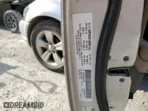 2010 Dodge Caliber SXT с VIN 1B3CB4HA6AD632590, выставлен на аукционе Copart как лот 75929634 с пробегом 213 273 миль миль и Списание • Salvage title. История ставок и продаж доступна на DreamBid. Изображение 12.