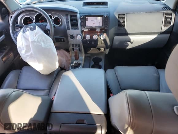 ✅ 2013 Toyota Tundra Limited • VIN: 5TFBY5F12DX319086 • Lot: 75389714. Wystawiony na Copart z przebiegiem 83 309 mil. Bezpłatny archiwum sprzedaży aukcyjnych z USA i szczegółowy raport historii pojazdu na DreamBid. Zdjęcie 8.