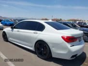 ✅ 2016 BMW 7 Series 740i • VIN: WBA7E2C50GG504050 • Lot: 42498517. Wystawiony na IAAI z przebiegiem 79 427 mil. Bezpłatny archiwum sprzedaży aukcyjnych z USA i szczegółowy raport historii pojazdu na DreamBid. Zdjęcie 3.