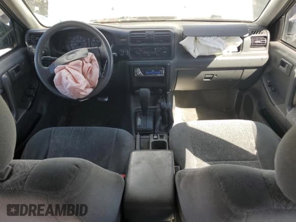 ✅ 2000 Isuzu Rodeo • VIN: 4S2DM58W8Y4331154 • Лот: 49507535. Опубликован ранее на Copart с пробегом 198 476 миль. Бесплатный доступ к архиву аукционных продаж из США и подробный отчёт об истории автомобиля на DreamBid. Изображение 8.