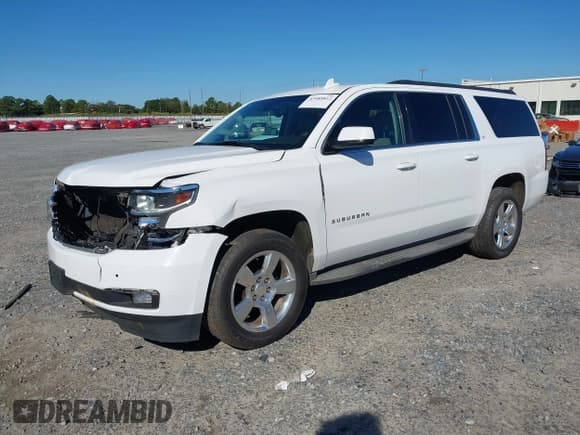 ✅ 2015 Chevrolet Suburban LT • VIN: 1GNSCJKC4FR616440 • Lot: 43489812. Wystawiony na IAAI z przebiegiem 212 406 mil. Bezpłatny archiwum sprzedaży aukcyjnych z USA i szczegółowy raport historii pojazdu na DreamBid. Zdjęcie 17.