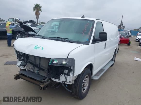 ✅ 2020 Chevrolet Express Cargo • VIN: 1GCWGAFG9L1268012 • Lot: 42160133. Listed on IAAI with 68,445 mi. Free auction sales archive from the USA and detailed vehicle history report at DreamBid. Image 2.