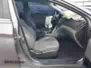 2011 Hyundai Sonata SE с VIN 5NPEC4AB5BH210765, выставлен на аукционе IAAI как лот 42061323 с пробегом 147 900 миль миль и . История ставок и продаж доступна на DreamBid. Изображение 5.