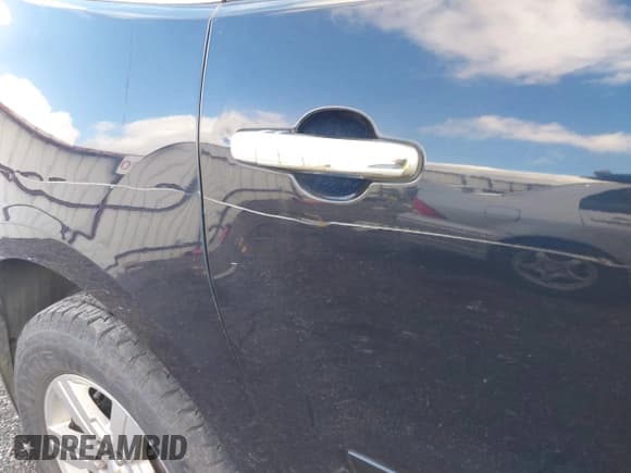 ✅ 2012 Chevrolet Traverse 2LT • VIN: 1GNKVJED2CJ285320 • Lot: 43563492. Wystawiony na IAAI z przebiegiem 177 560 mil. Bezpłatny archiwum sprzedaży aukcyjnych z USA i szczegółowy raport historii pojazdu na DreamBid. Zdjęcie 12.