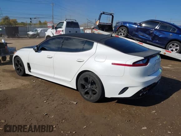 ✅ 2020 Kia Stinger GT-Line • VIN: KNAE15LA2L6073972 • Лот: 43596949. Опубликован ранее на IAAI с пробегом 140 475 миль. Бесплатный доступ к архиву аукционных продаж из США и подробный отчёт об истории автомобиля на DreamBid. Изображение 3.