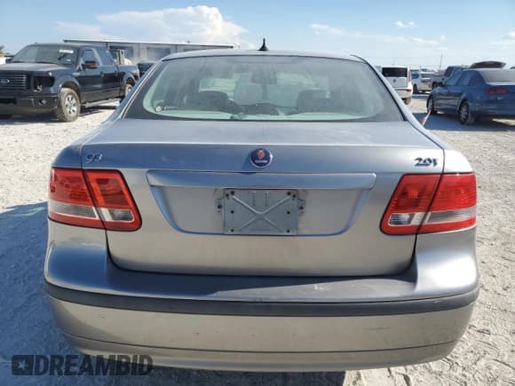 ✅ 2006 Saab 9-3 • VIN: YS3FD49Y061136915 • Lot: 69597874. Wystawiony na Copart z przebiegiem 155 479 mil. Bezpłatny archiwum sprzedaży aukcyjnych z USA i szczegółowy raport historii pojazdu na DreamBid. Zdjęcie 6.