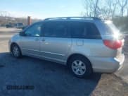 ✅ 2009 Toyota Sienna LE • VIN: 5TDZK23C99S229368 • Лот: 43853356. Опубликован ранее на IAAI с пробегом 147 236 миль. Бесплатный доступ к архиву аукционных продаж из США и подробный отчёт об истории автомобиля на DreamBid. Изображение 3.