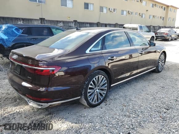 ✅ 2020 Audi A8 • VIN: WAU8DAF82LN004467 • Lot: 39579113. Wystawiony na Copart z przebiegiem 13 070 mil. Bezpłatny archiwum sprzedaży aukcyjnych z USA i szczegółowy raport historii pojazdu na DreamBid. Zdjęcie 3.