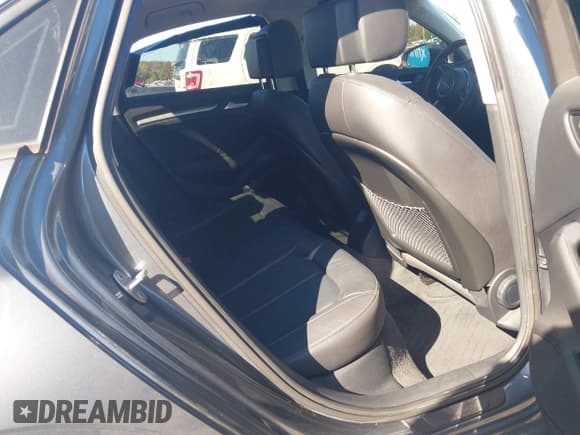 ✅ 2015 Audi A3 Premium • VIN: WAUBFGFF8F1005698 • Лот: 43382266. Опубликован ранее на IAAI с пробегом 104 435 миль. Бесплатный доступ к архиву аукционных продаж из США и подробный отчёт об истории автомобиля на DreamBid. Изображение 8.