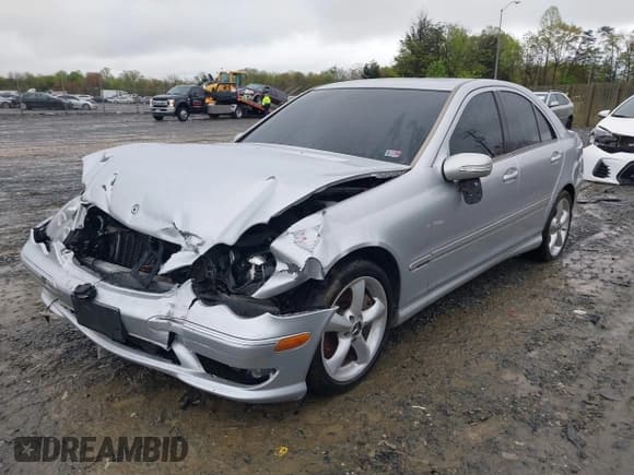 ✅ 2006 Mercedes-Benz C 230 Sport • VIN: WDBRF52H96A851995 • Lot: 41985231. Listed on IAAI with 159,658 mi. Free auction sales archive from the USA and detailed vehicle history report at DreamBid. Image 2.
