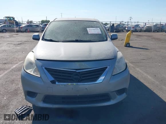 ✅ 2014 Nissan Versa S • VIN: 3N1CN7APXEK455119 • Лот: 43158129. Опубликован ранее на IAAI с пробегом 132 334 миль. Бесплатный доступ к архиву аукционных продаж из США и подробный отчёт об истории автомобиля на DreamBid. Изображение 12.
