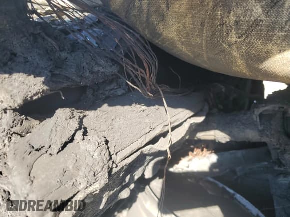 ✅ 2021 Tesla Model S Long Range • VIN: 5YJSA1E54MF455294 • Lot: 84643965. Listed on Copart with Not provided. Free auction sales archive from the USA and detailed vehicle history report at DreamBid. Image 9.